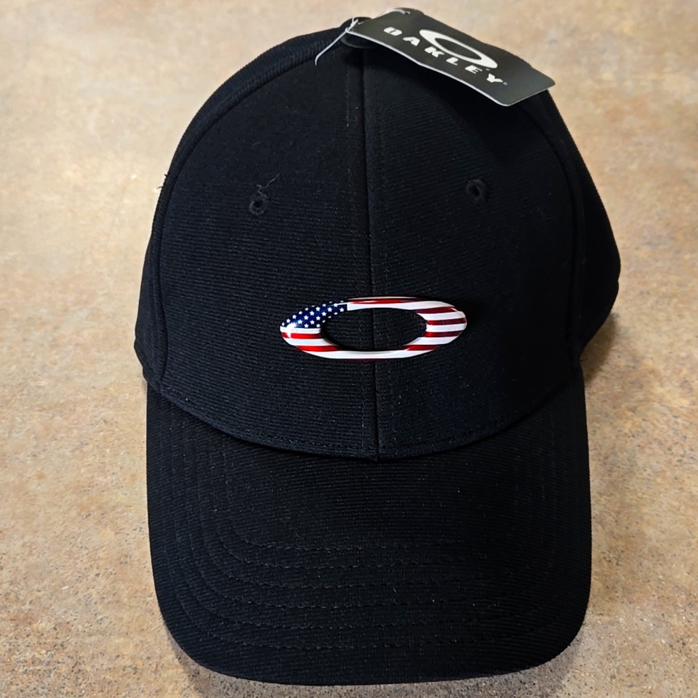 New Oakley Black American Flag Tincan Cap